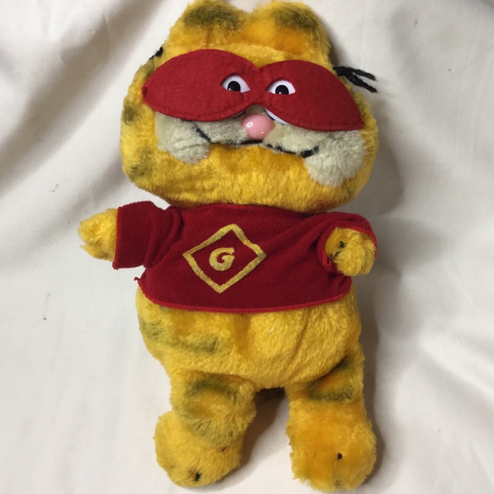 Vintage 1981 Fun Farm Garfield With Mask Plush